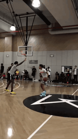 大罗：维尼修斯和拉菲尼亚可以争金球奖；更多人参与将帮助中国队进步（大罗：维尼修斯、拉菲尼亚有望角逐金球；提高参与度将推动中国队进步）