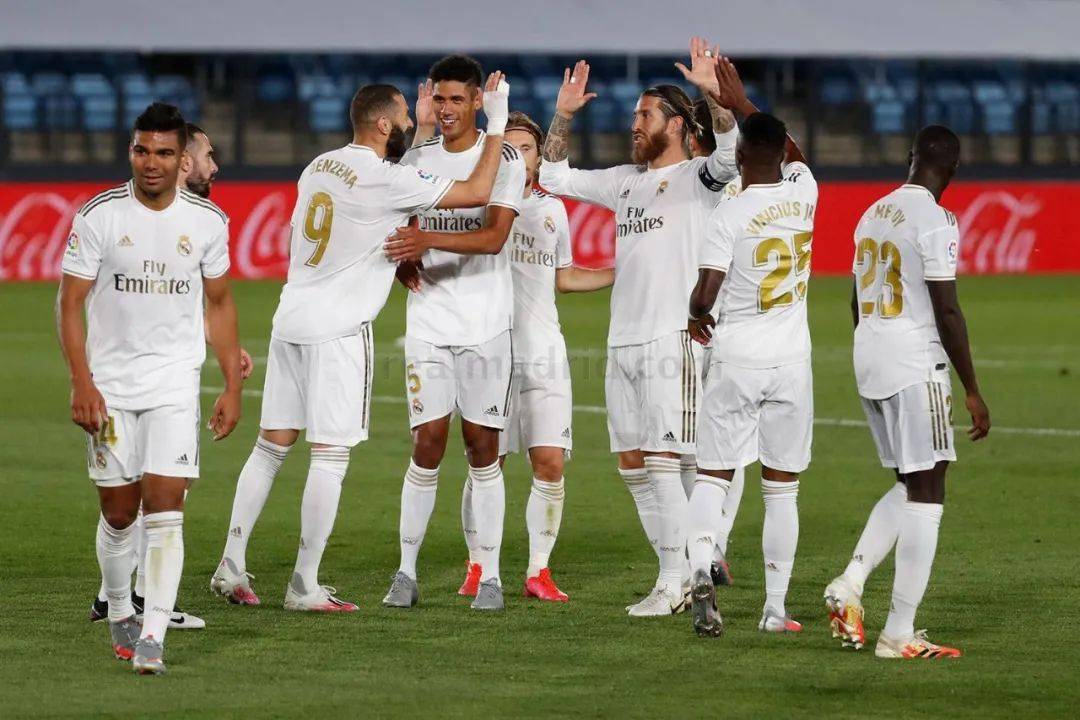 意大利杯不敌拉齐奥，米兰各项赛事13场不败被终结（意杯不敌拉齐奥，米兰13场不败纪录止步）