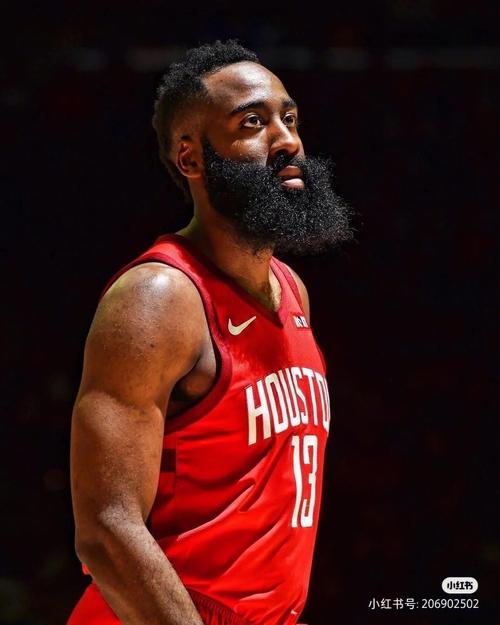 27分大胜老鹰，活塞稳居东部第一！杰伦19+11+11，连续3场砍下三双（活塞27分狂胜老鹰稳坐东部第一，杰伦19+11+11达成三连三双）