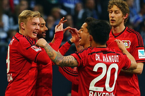 郭晶晶也没想到，霍启刚会因香港火灾后的这一举动，实现口碑暴增（出乎郭晶晶意料，霍启刚在香港火灾后的一举动让口碑飙升）