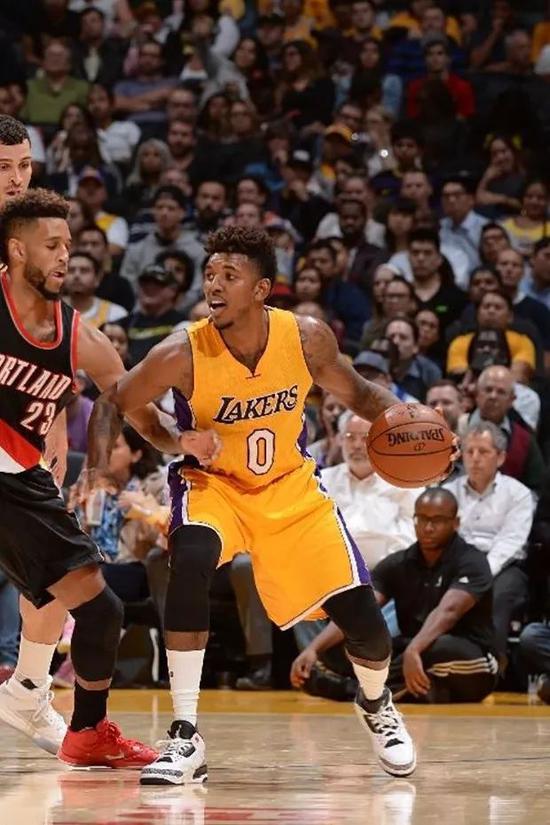 15场22球，切尔西成为欧冠对巴萨进球第三多的球队（切尔西欧冠对巴萨15场打入22球，成对巴萨进球第三多球队）