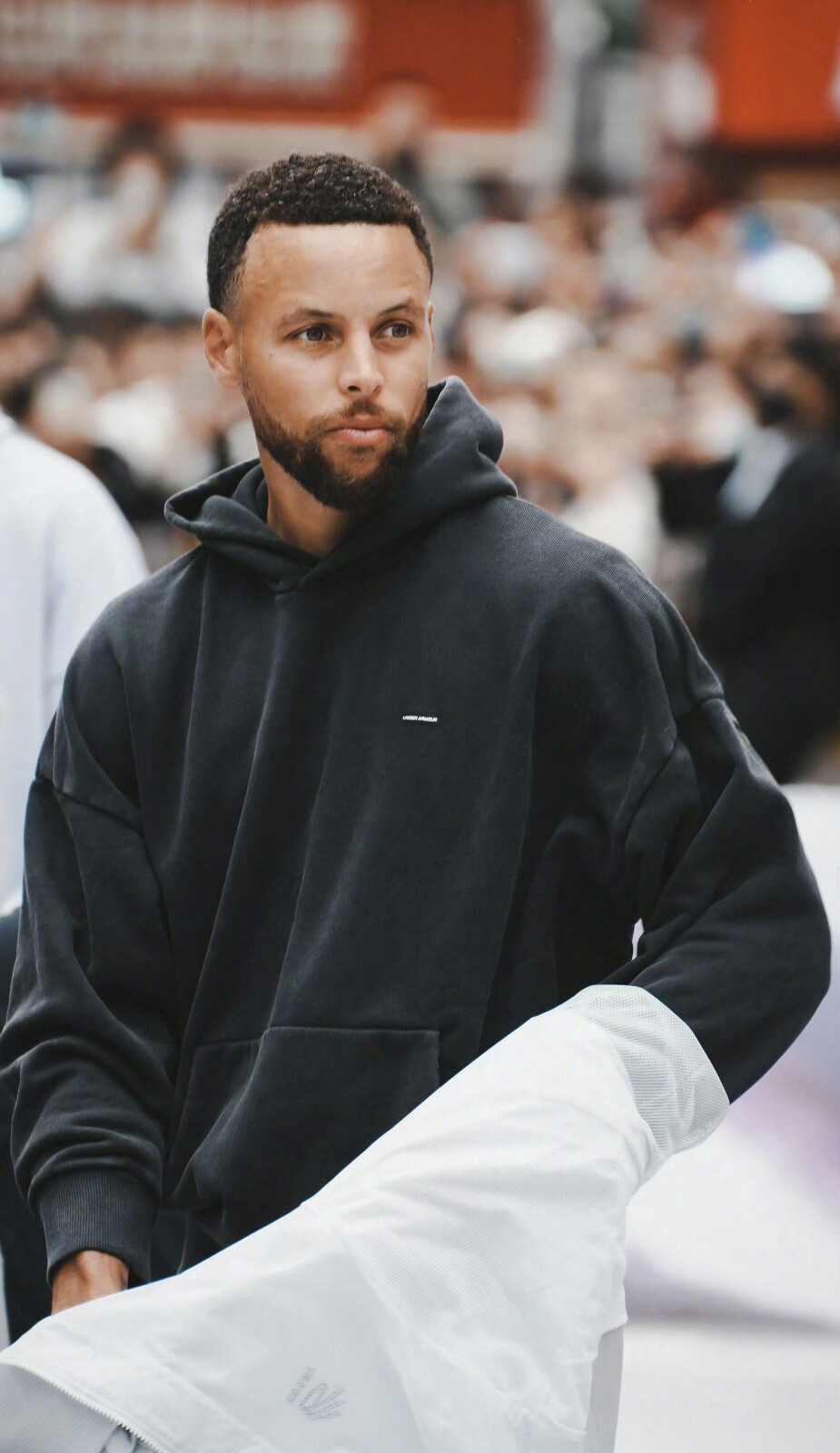 英女足主帅：比赛相对轻松，开场后花了一两分钟来适应中国队（英格兰女足主帅：这场相对轻松，开场一两分钟就适应了中国队）