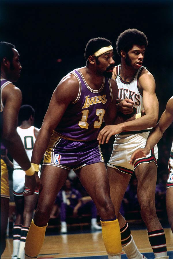 父亲：圣地亚哥从未讨论过离开的可能性，他在米兰很开心（父亲：圣地亚哥没考虑过离开，他在米兰很开心）