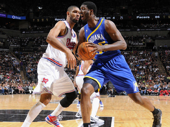 欧冠惊现篮球比分！巴黎热刺8球对攻创纪录，维蒂尼亚戴帽背后藏着的惊天秘密（欧冠打成篮球局！巴黎与热刺8球互轰创纪录，维蒂尼亚戴帽背后暗藏惊天内幕）