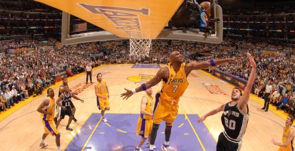 德甲前瞻：美因茨群龙无首，门兴专注联赛战线（德甲前瞻：美因茨缺少领袖，门兴全力主攻联赛）