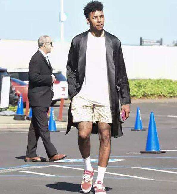 奥亚萨瓦尔：我们知道进国家队有多难，要抓住上场的机会（奥亚萨瓦尔：入选国家队不易，上场机会必须抓住）